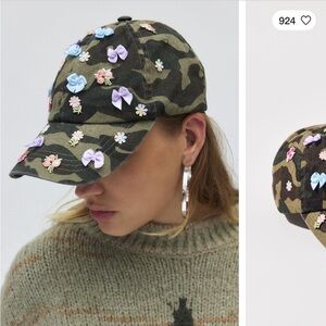 Camo Bow baseball hat